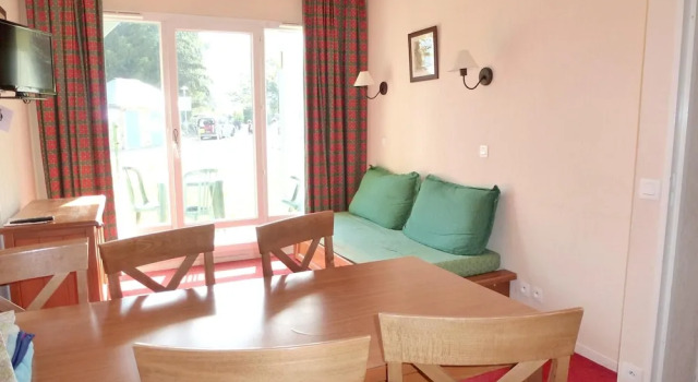 Apartment With 2 Bedrooms in Saint-lary-soulan, With Pool Access and F