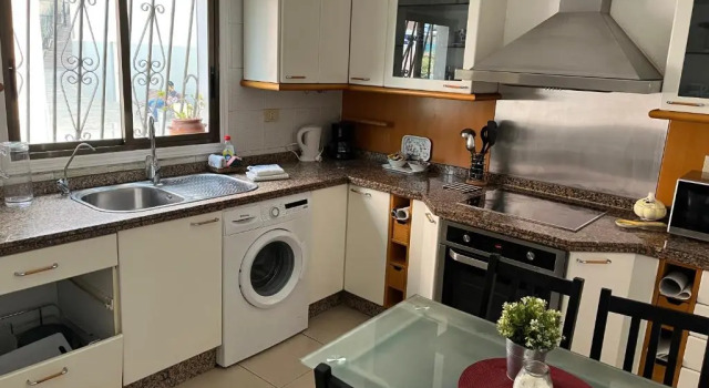 Апартаменты CORNELIA'S HOME 1B primera línea de playa