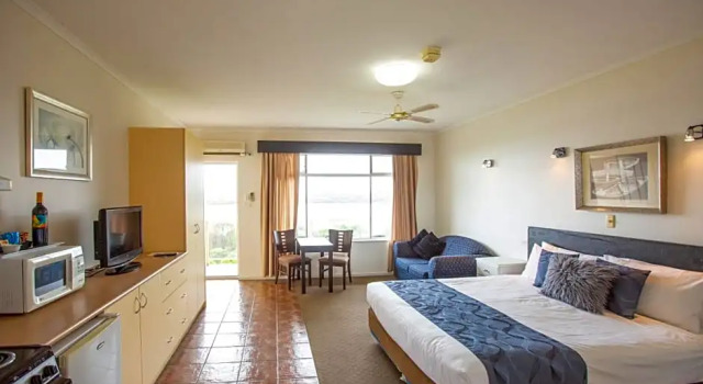 Номер Executive Comfort Inn Robe