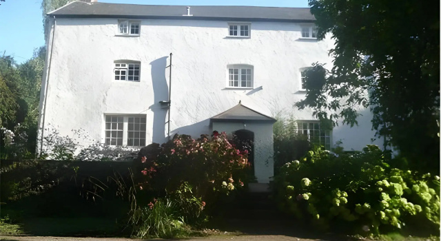 Church Farm Guest House, Забронировать Фермерский дом Монмут Гвент
