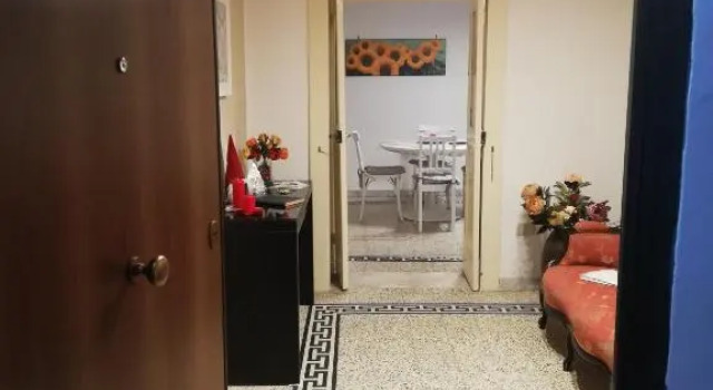 Residenza Don Carlo, Забронировать Отель Отели Неаполя с парковкой, рядом с Кафедральный собор Неаполя, Парковка