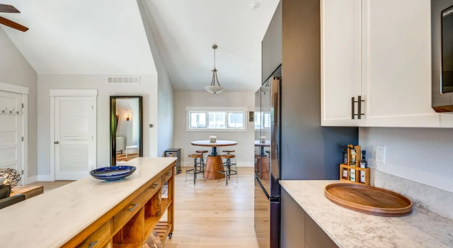 14 Mi to Dtwn Denver: Sleek Westminster Home, Prenota Appartamento Westminster 