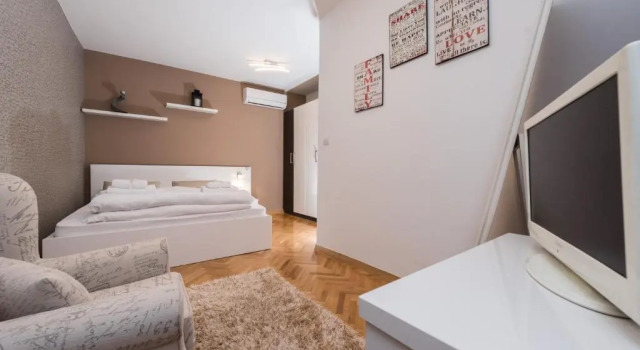 Апартаменты Apartments Donat