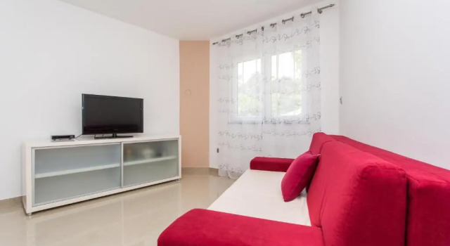 Apartment Kricin, Prenota Appartamento Hotel a Isole Quarnerine con parcheggio, Parcheggio