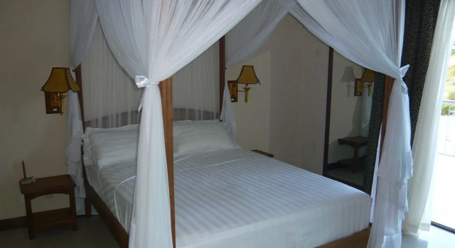 Sunny Hotel Majunga
