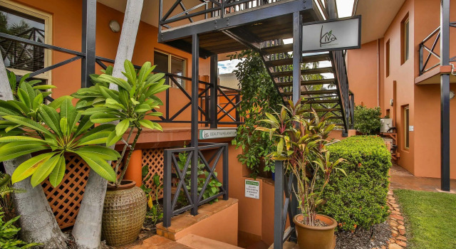Moonlight Bay Suites
