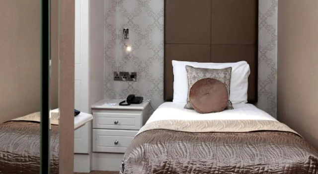 Одноместный номер Standard The Glendower Hotel