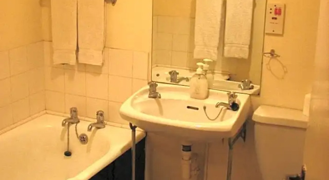 Номер Standard Lancaster Hotel