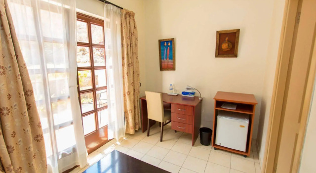 Golf Hills Residence Hotel, Rezerwuj Hotel Kigali Nyarugenge
