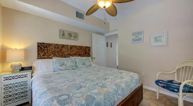 Апартаменты The Ringling Beach House