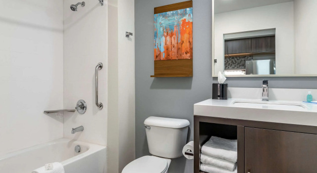 Люкс MainStay Suites Waukee-West Des Moines