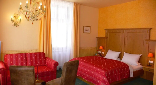Landhotel Quirle-Häusl, Забронировать Отель Гросшёнау 