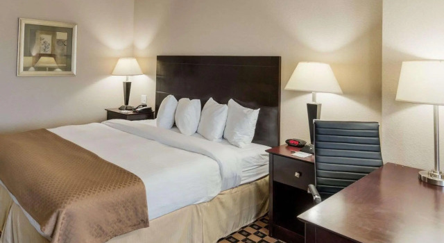Двухместный люкс Quality Inn & Suites Groesbeck North