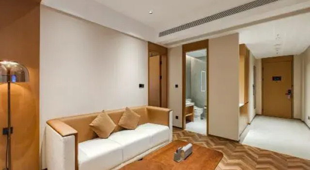 Люкс Western China Expo City Grand Hotel