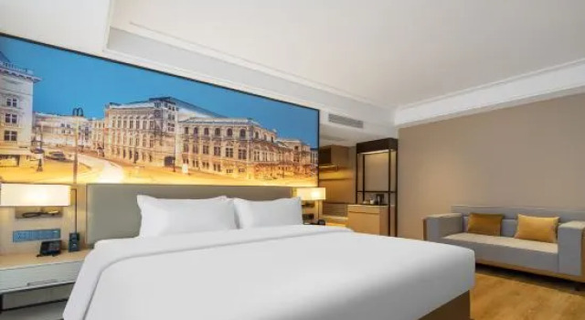Люкс Superior Vienna International Hotel (Fuzhou Cangshan Wanda Hongwan Metro Station Store)