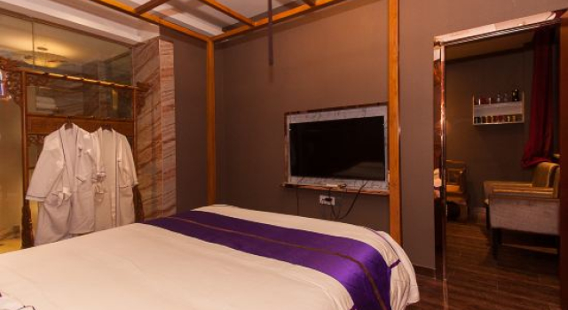 Люкс Business Sherlock Crystal Hotel
