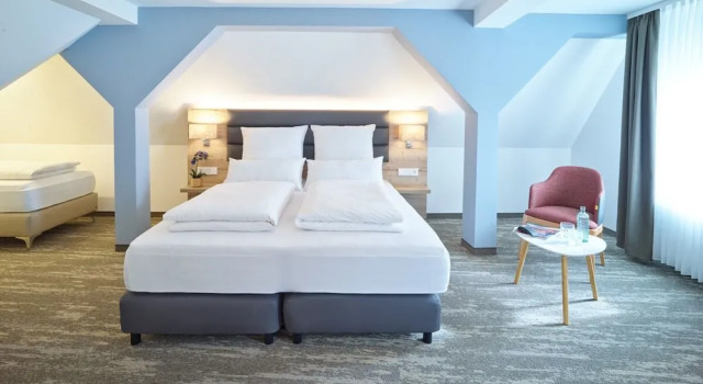 Двухместный семейный номер Standard Hotel Wittelsbacher Hof