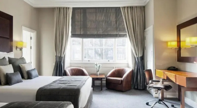 Трёхместный номер Grange Beauchamp Hotel
