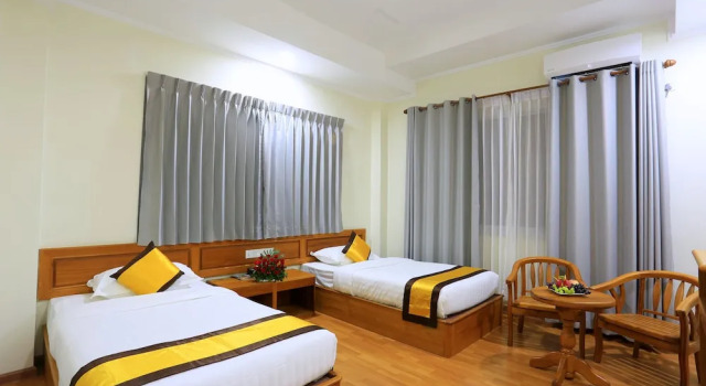 Номер Deluxe Glorious Monywa Hotel