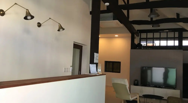 Hwadam Inn - Hostel