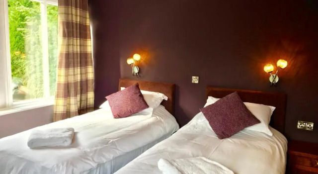 Номер Standard Harefield Hall Hotel