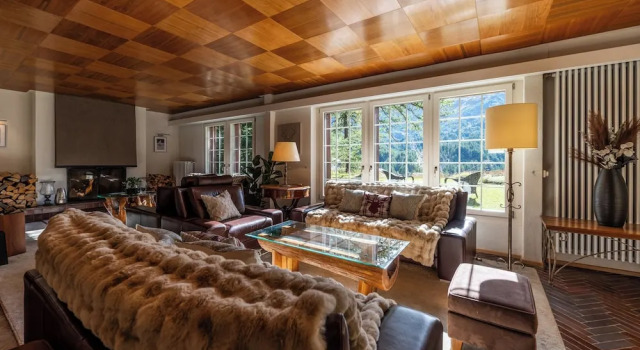 Шале Luxury с видом на горы Chalet Les Ecureuils