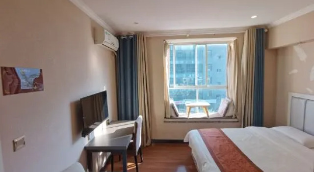 Люкс Ruile Hotel (Fuyang Taohuayuan Branch)