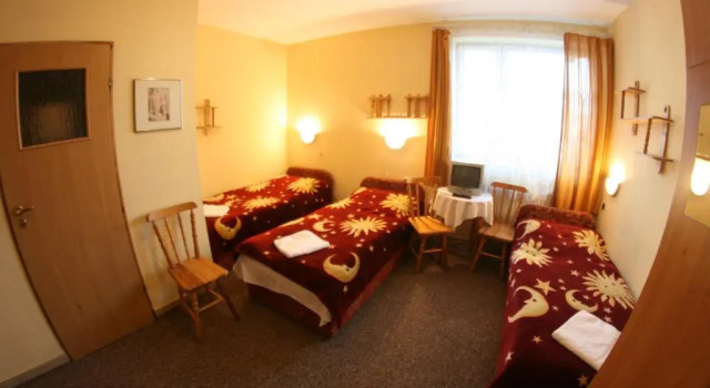 Четырёхместный номер Standard Hotel Daisy Budget