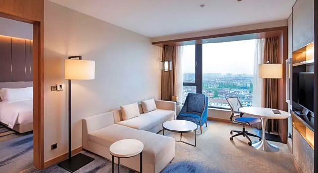 Двухместный люкс Deluxe Hilton Garden Inn Shanghai Hongqiao NECC