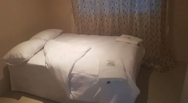 The Lotus Apartment, Book Apartment Hotels in Livingstone with Parking, Parking