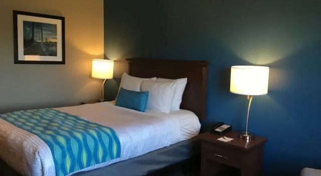 Country Inn And Suites Wichita Northeast, Забронировать Отель Уичито Канзас, рядом с KU Wichita Center For Healthcare