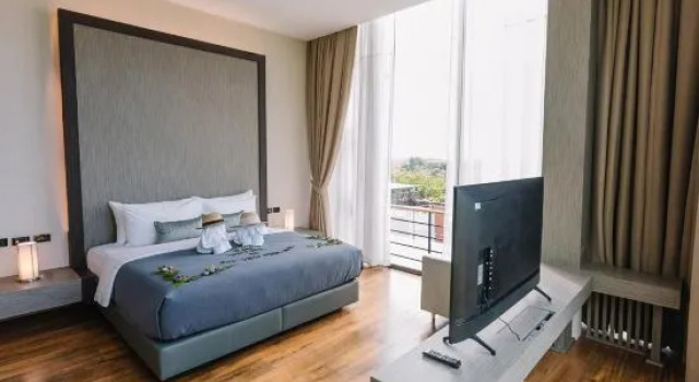 Sky Hill Villa Surattthani