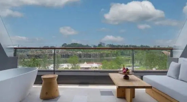 Номер Superior Chengdu Expo Waterfall Hotel - MGallery Collection