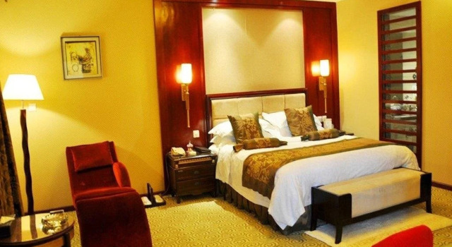Leshan Hanzun Hotel, Prenota Hotel Hotel a Sichuan con parcheggio, Parcheggio