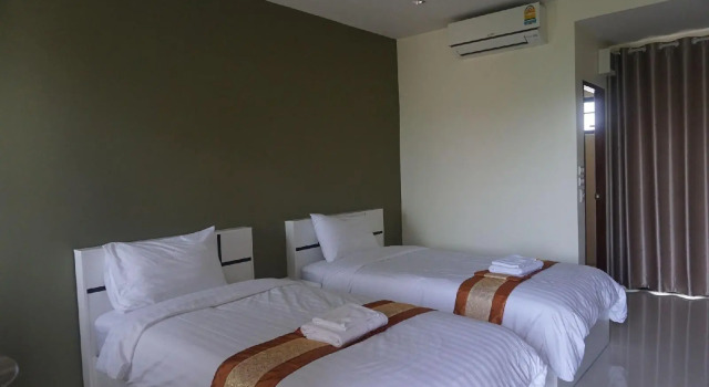 Parisa Place Hotel, Reserva ahora Hotel Roi Et 