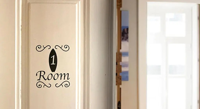 Кровать в общем номере Watermark Surf House