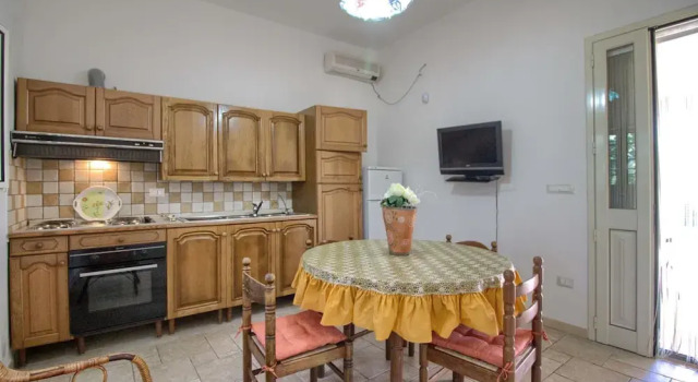 Коттедж c 1 комнатой с балконом Le tre Serene, Typical House c Pescoluse Beach
