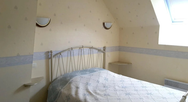 Mansion With 2 Bedrooms in Miniac-morvan, With Wifi - 7 km From the Be, Rezerwuj Hotel  