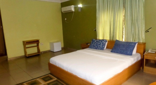 Junbic Apartment and Suites, Book Lejlighed Hoteller i Abuja med parkering, Parkering