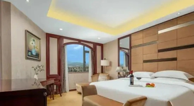 Люкс Executive Taishun Xiangzhou New Century Hotel