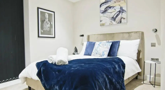 Leeds City Center - 1 Bed - Baby Friendly, Забронировать Отель Отели Англии 3 звезды, 3*