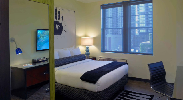 ACME Hotel Chicago, Outset Collection by Hilton, Забронировать Отель Ривер-Норт Чикаго