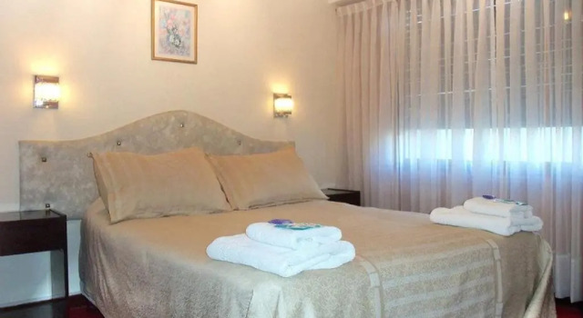 Dino´s Hotel, Rezerwuj Hotel Hotele w Buenos Aires z basenem, Basen