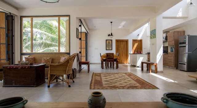 Davey's Town House, Rezervovat Penzión Maisúr Bangalore