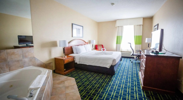 Fairfield Inn Toronto Oakville, Varaa Hotelli  