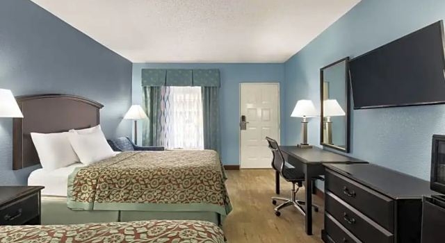 Номер Standard Days Inn by Wyndham Weldon Roanoke Rapids