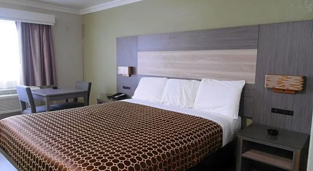 Номер Standard Americas Best Value Inn-Rialto