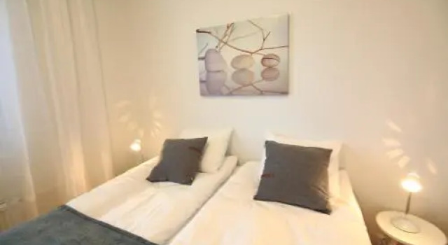 Northern Lights Apartment, Забронировать Апартаменты/квартира Отели Рованиеми с парковкой, рядом с Rovaniemi Church, Парковка