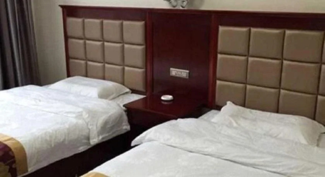Huaqiao Inn, Buchen Sie Hotel Huayin Shaanxi