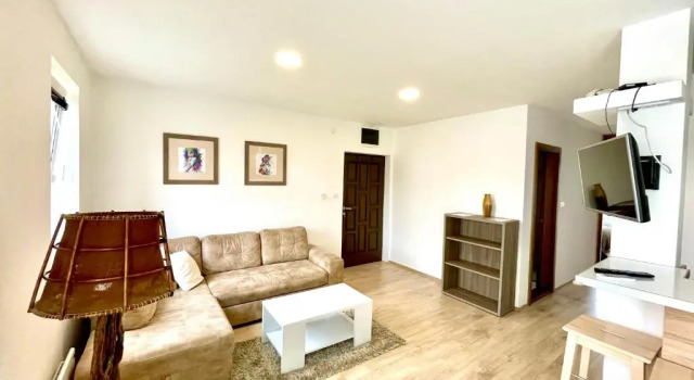 Cozy apartments in Belgrade, Čukarica, Železnik, free parking and WiFi, Buchen Sie Ferienwohnung Železnik Zentralserbien
